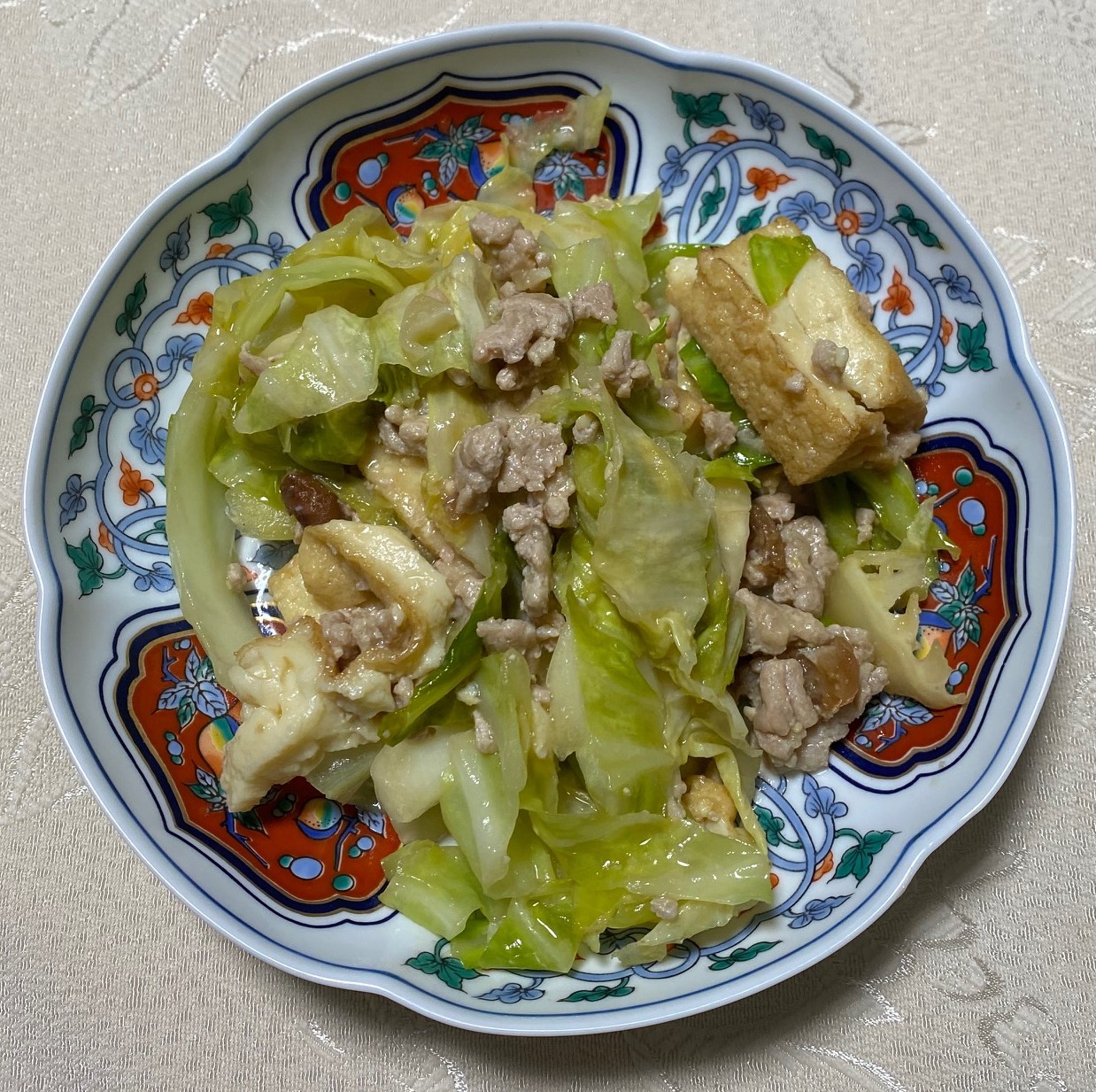 キャベツと厚揚げのみそ炒め